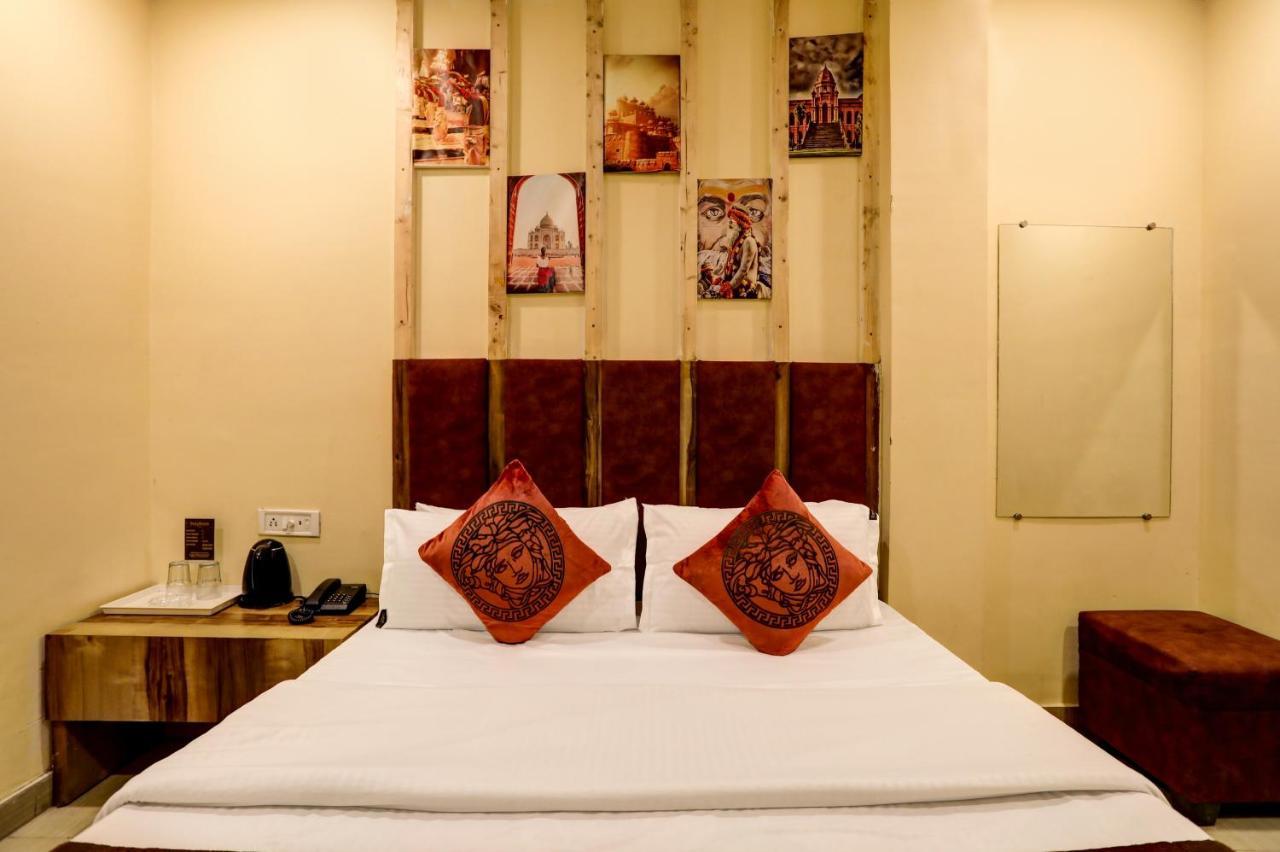 Hotel Nityaa Suites Нью-Делі Екстер'єр фото