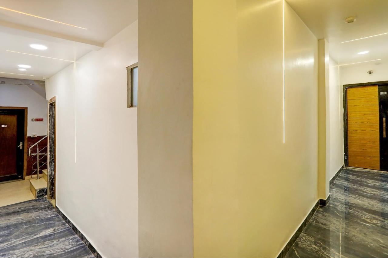 Hotel Nityaa Suites Нью-Делі Екстер'єр фото