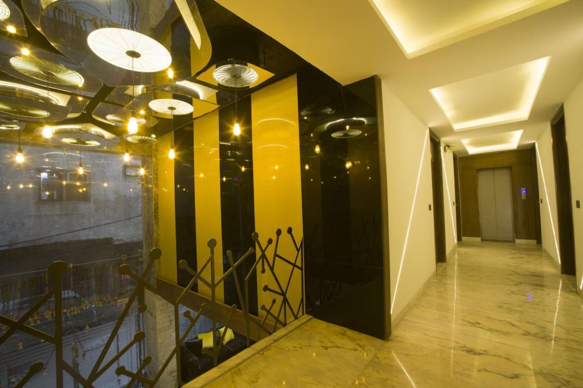 Hotel Nityaa Suites Нью-Делі Екстер'єр фото